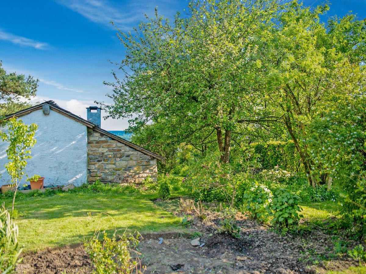 Captivating Cottage In Vielsalm Near The Forest Εξωτερικό φωτογραφία